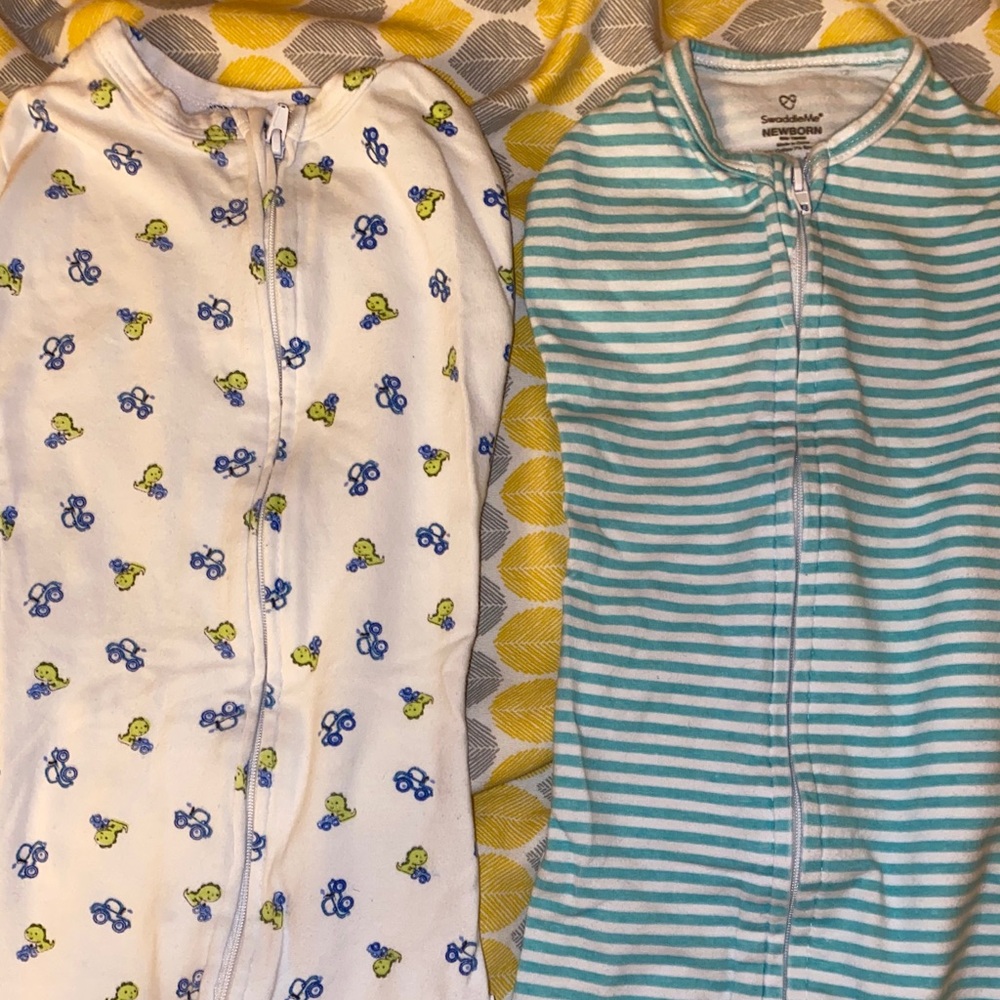 Swaddles